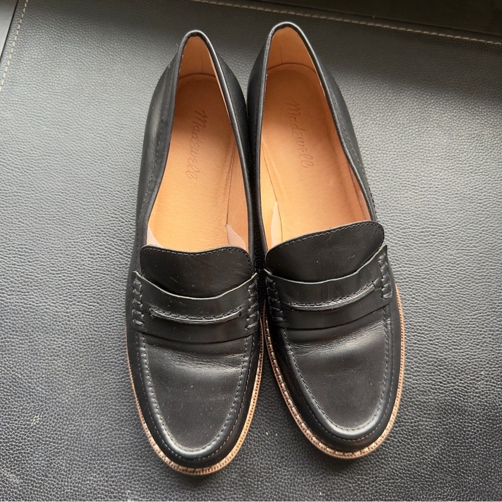 Madewell Elinor Black Leather Penny Loafers with Tan Insole Size 9